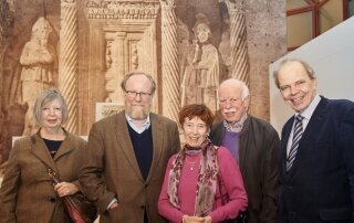 Wolfgang Thierse besucht die Caritas-Ausstellung